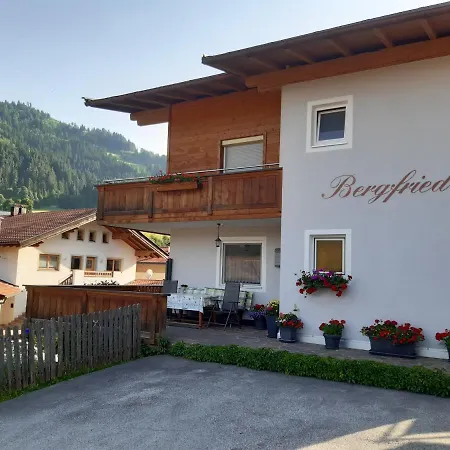 Apartmán - Gwiggner Daniela Im Haus Bergfried *