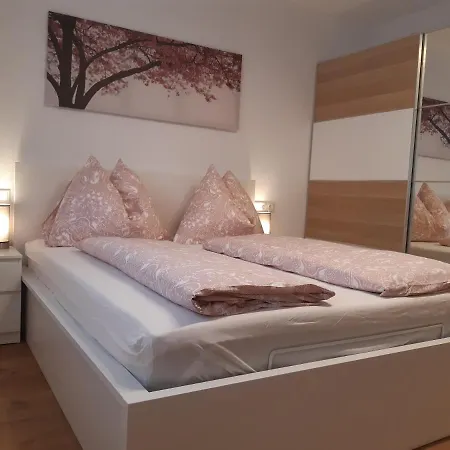 - Gwiggner Daniela Im Haus Bergfried